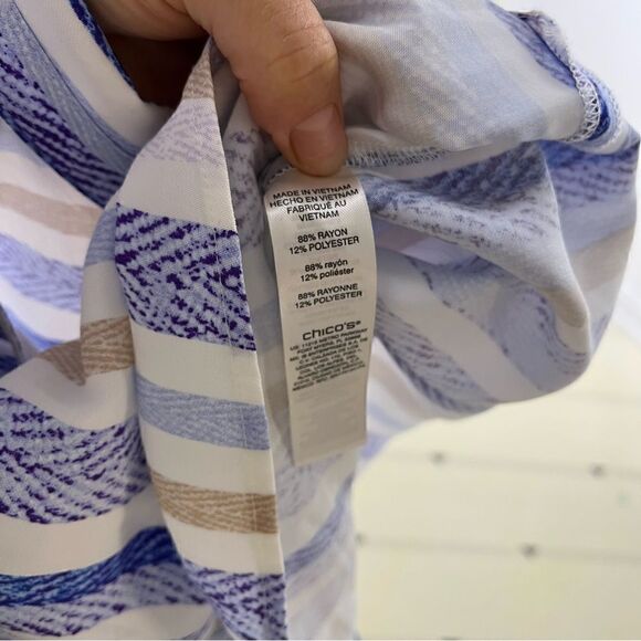 Chicos Striped Blouse size 2 - Picture 8 of 9